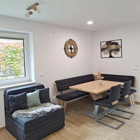 Zlati Rog Apartment *