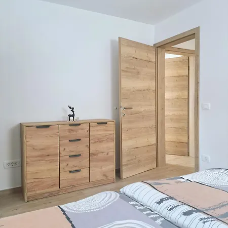 Apartment Zlati Rog
